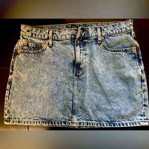 Light wash denim mini skirt
